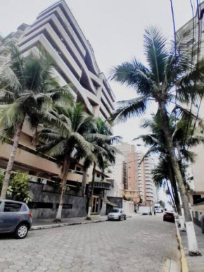 Apto 1 Dorm a 1 quadra da praia